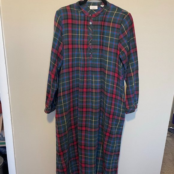 LL Bean Plaid Nightgown - Picture 1 of 8